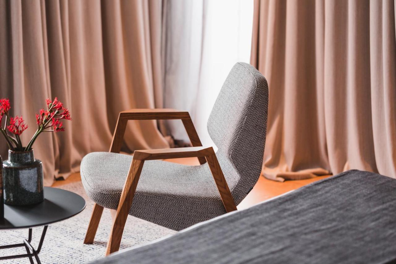 One Suite Hotel Mlini Eksteriør billede