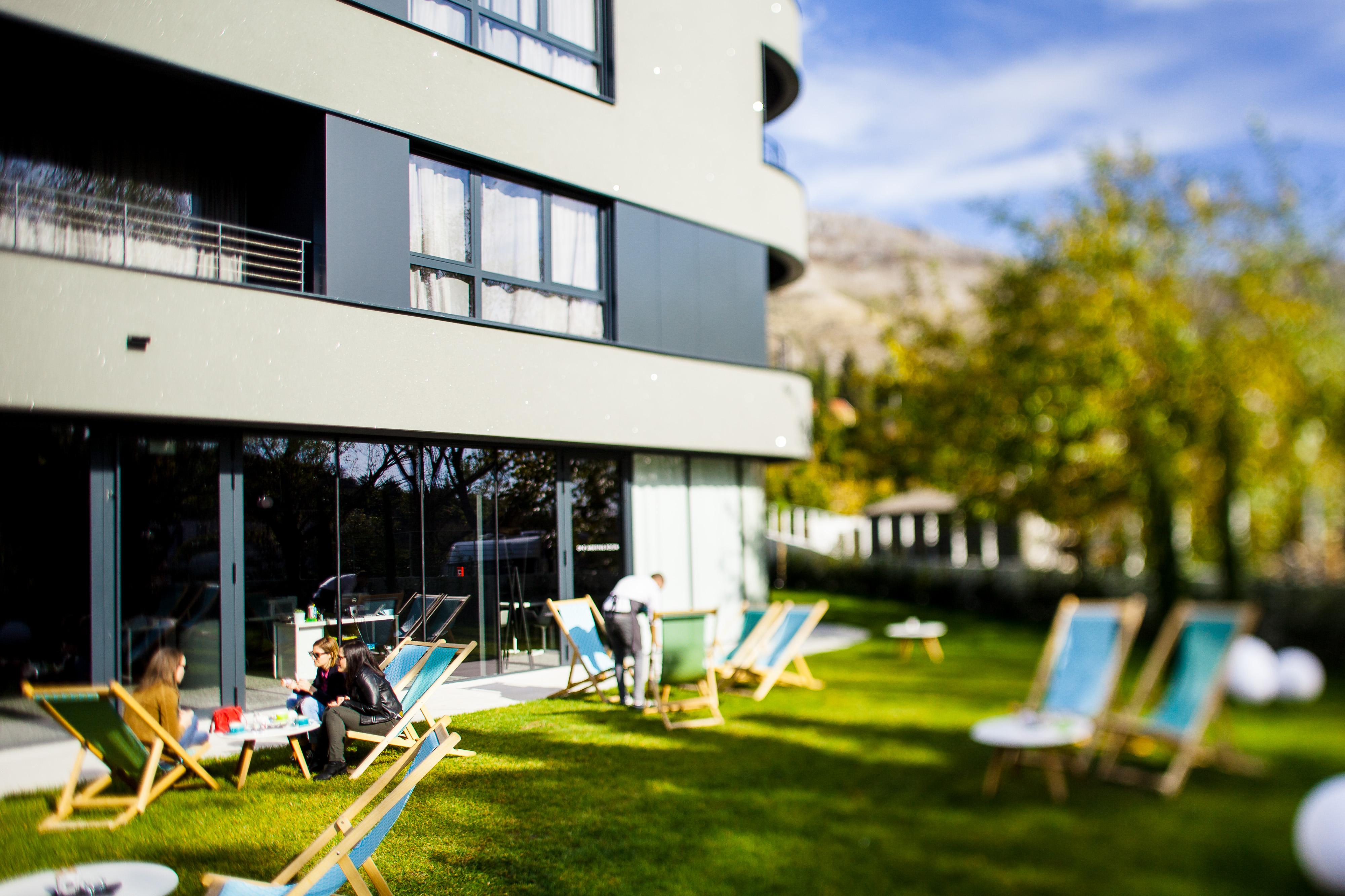 One Suite Hotel Mlini Eksteriør billede